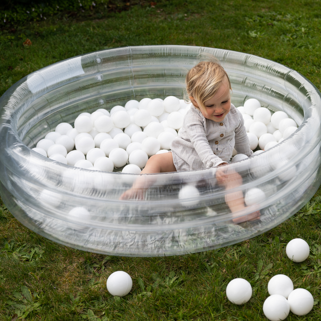the CLASSIC inflatable pool The Playtime Store